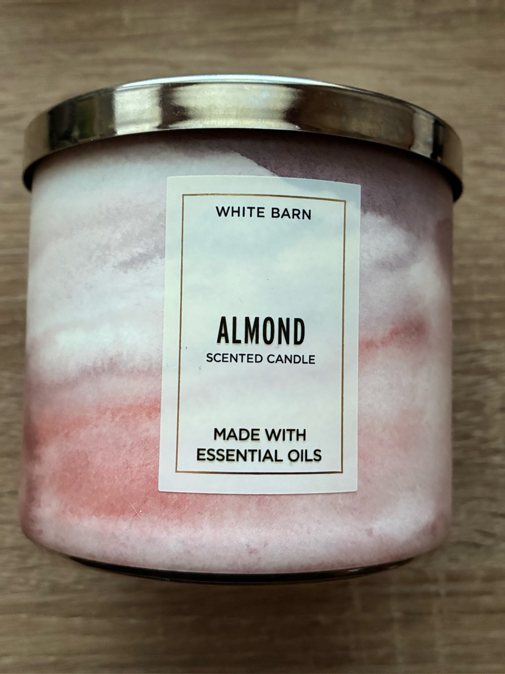White Barn Almond Scented Candle - Pink Marble